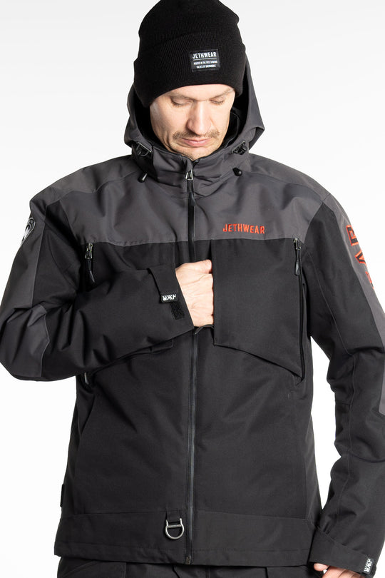 Jethwear M's Crisp Jacket - 60g Foder Skoterjacka Svart/GrÄ/Röd