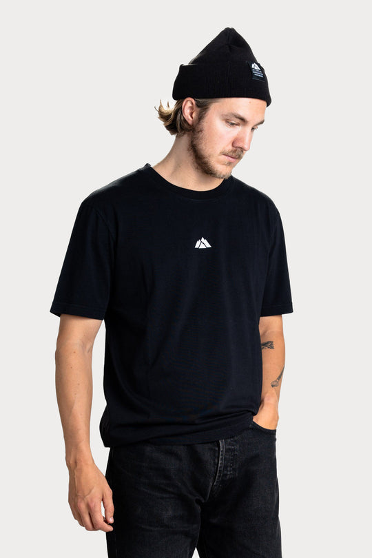 Jethwear T-paita Tame The Wild Black